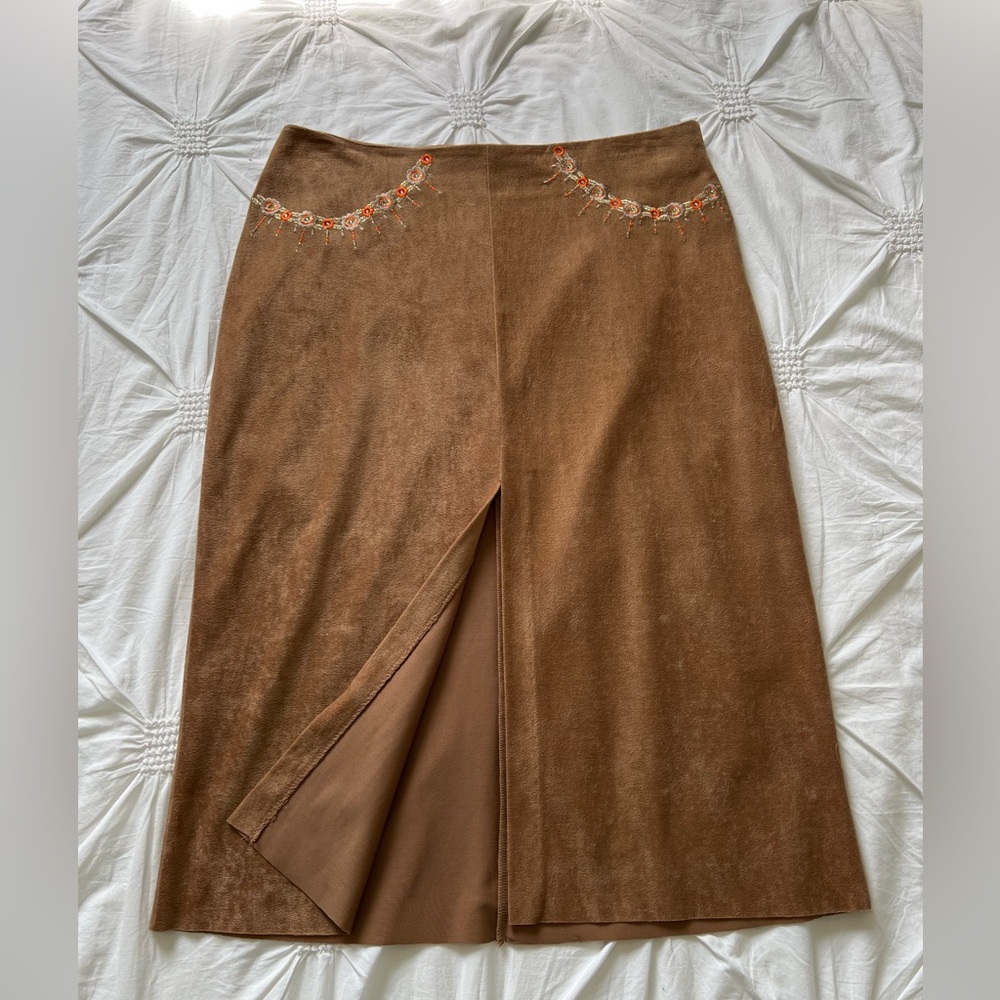 Bisou Bisou Tan Midi Skirt with Floral Embroidery